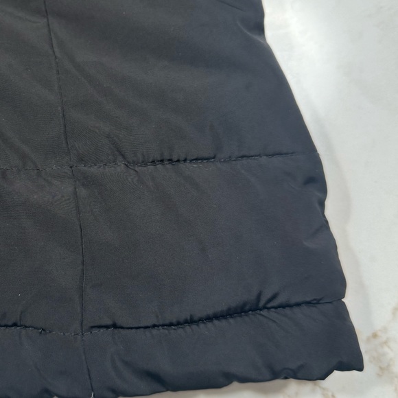 Calvin Klein Black Vest w Gold Accents - Small - Picture 4 of 5